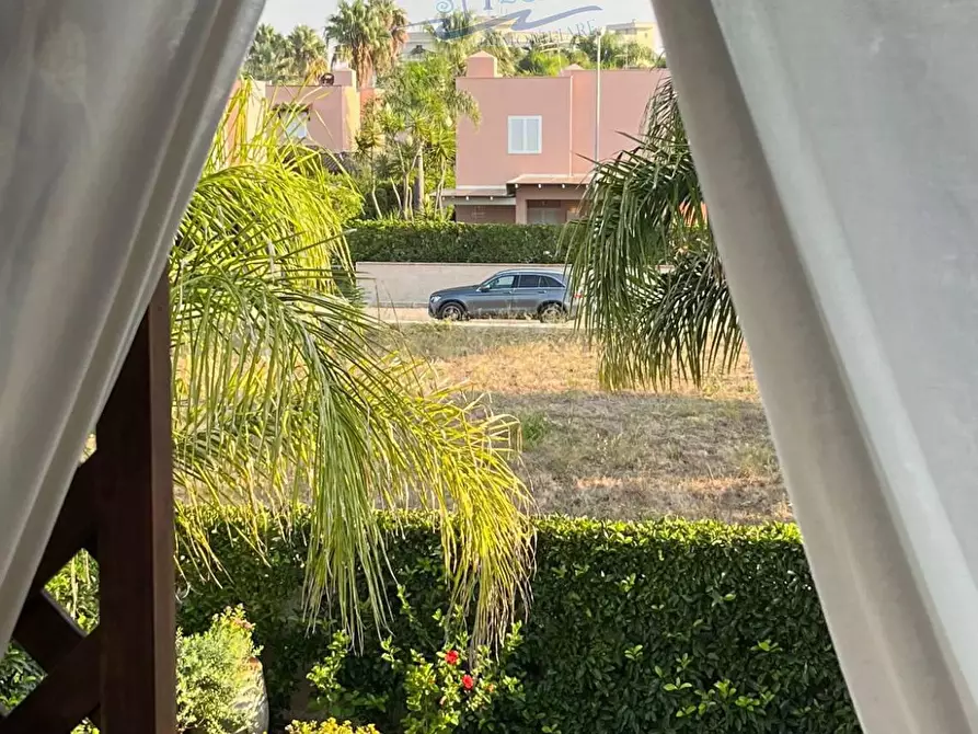 Immagine 7 di Appartamento in vendita  a Maruggio