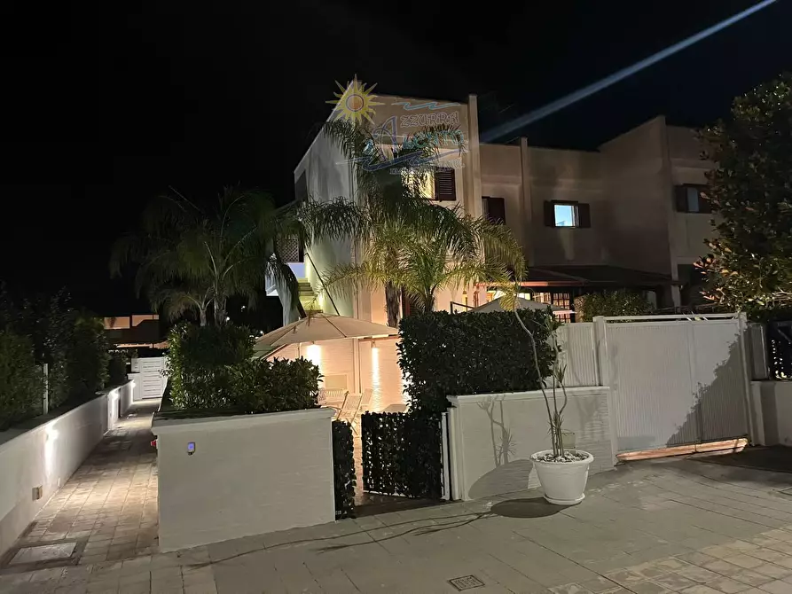 Immagine 2 di Appartamento in vendita  a Maruggio