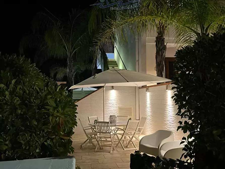 Immagine 11 di Appartamento in vendita  a Maruggio