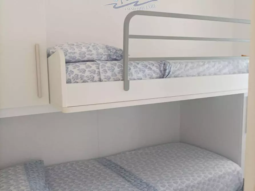 Immagine 19 di Appartamento in vendita  a Maruggio