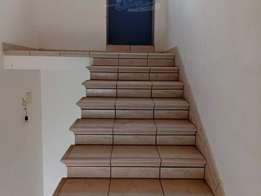 Immagine 14 di Appartamento in vendita  in VIA Martiri di Via Fani 7 a Torricella