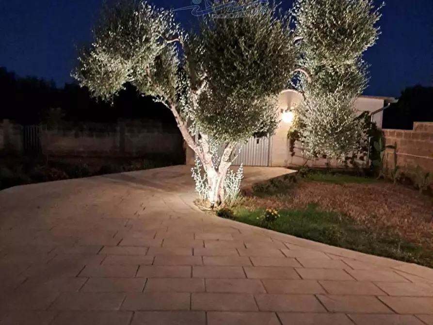Immagine 4 di Villa in vendita  in Contrada Marchese a Manduria