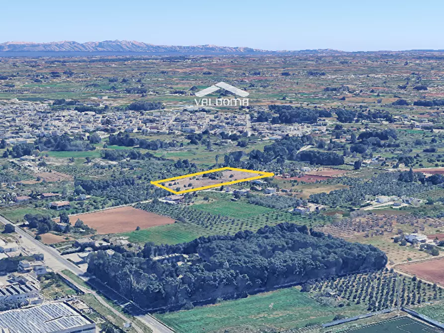 Immagine 10 di Terreno residenziale in vendita  in STRADA Provinciale 35 per Corigliano sc a Castrignano De' Greci