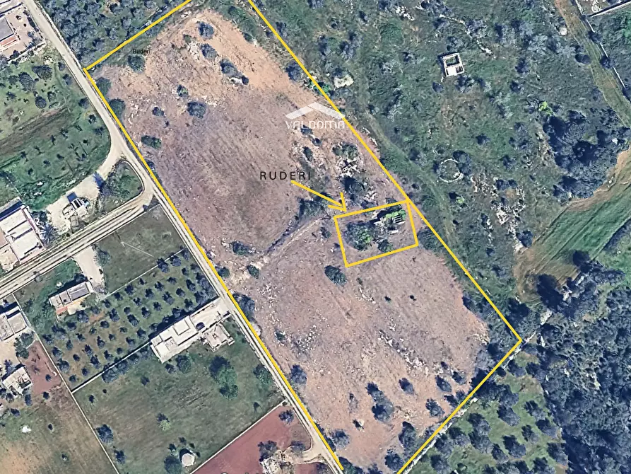 Immagine 12 di Terreno residenziale in vendita  in STRADA Provinciale 35 per Corigliano sc a Castrignano De' Greci