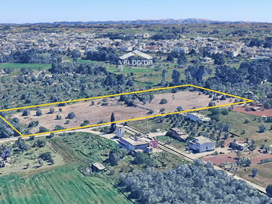 Immagine 7 di Terreno residenziale in vendita  in STRADA Provinciale 35 per Corigliano sc a Castrignano De' Greci