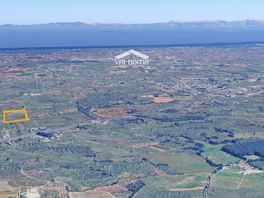 Immagine 3 di Terreno residenziale in vendita  in VIA Complanare strada provinciale Lecce-Vernole sc a Vernole