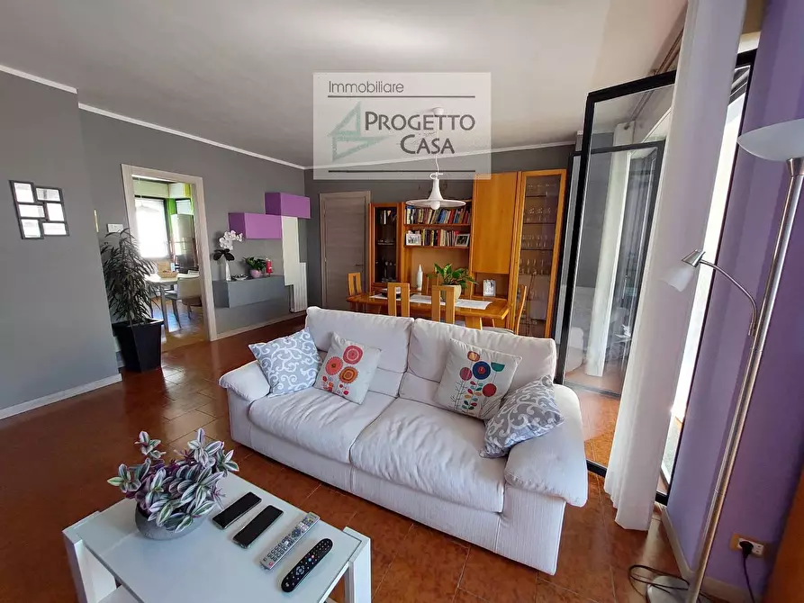 Immagine 1 di Appartamento in vendita  in VIA G. AMENDOLA 6 D a Omegna