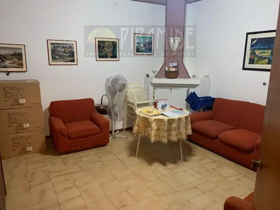 Immagine 1 di Appartamento in vendita  in Sicilia 0 a Alba Adriatica