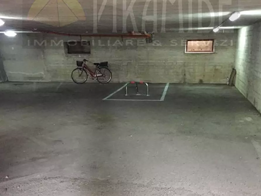 Immagine 2 di Box auto in vendita  in VIA Aldo Moro a Tortoreto