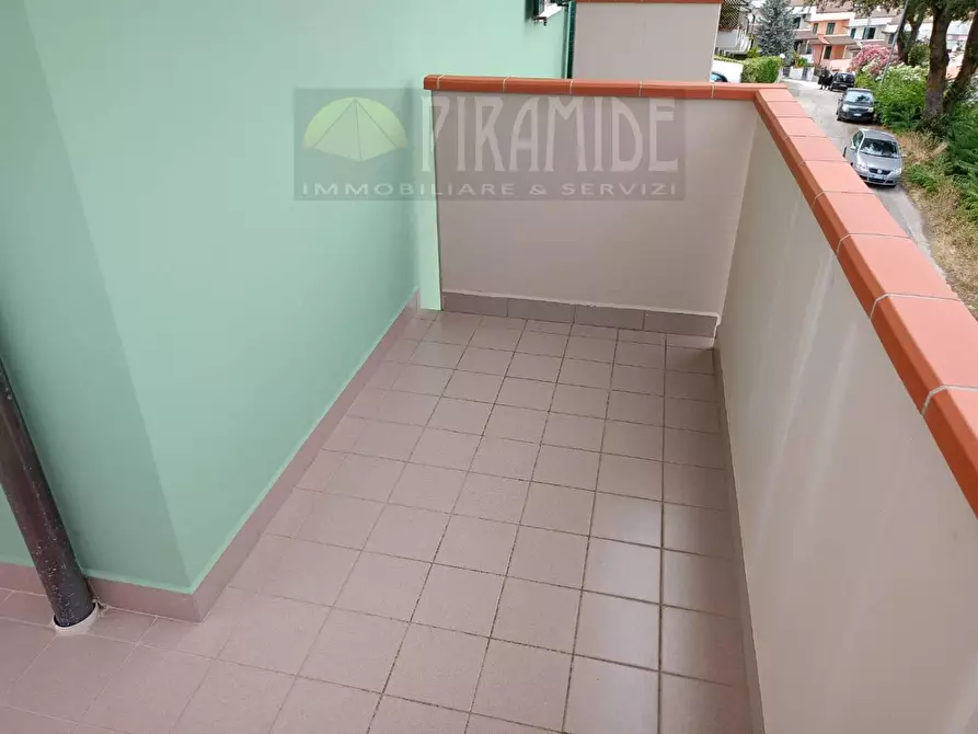 Immagine 25 di Appartamento in vendita  in VIA Costa del Monte 7 a Tortoreto