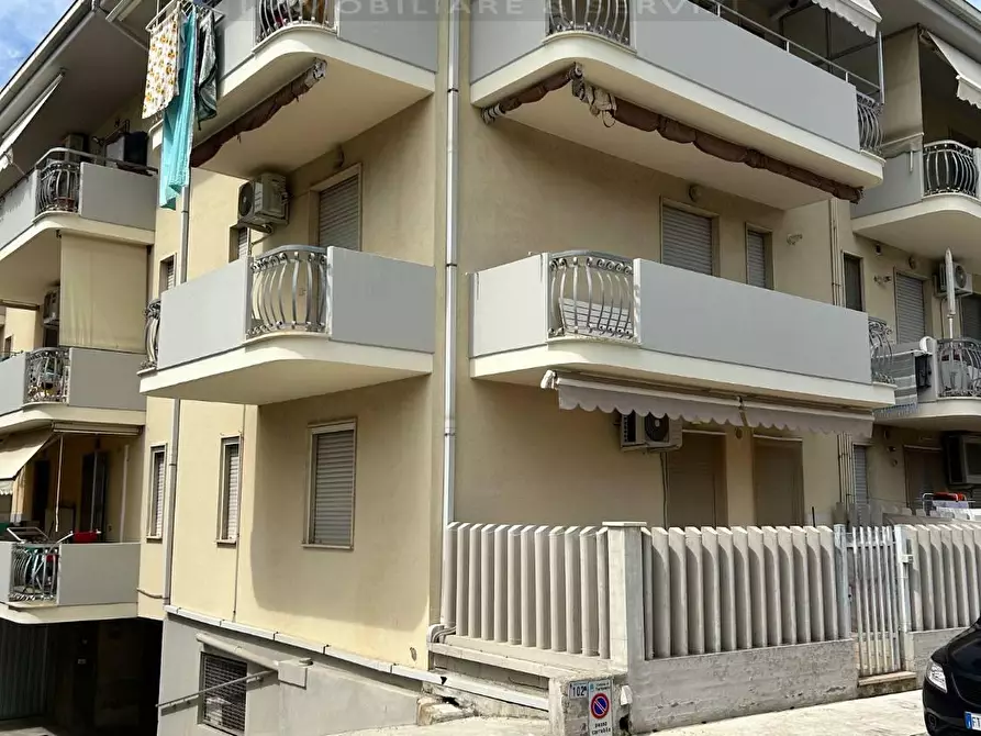 Immagine 7 di Box auto in vendita  in VIA A. De Gasperi 102 a Tortoreto