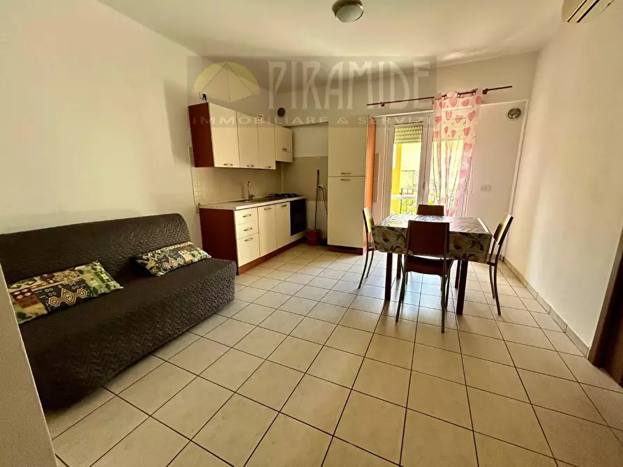 Immagine 1 di Appartamento in vendita  in VIA Firenze a Tortoreto