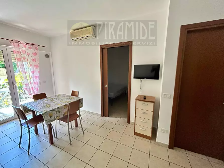 Immagine 5 di Appartamento in vendita  in VIA Firenze a Tortoreto