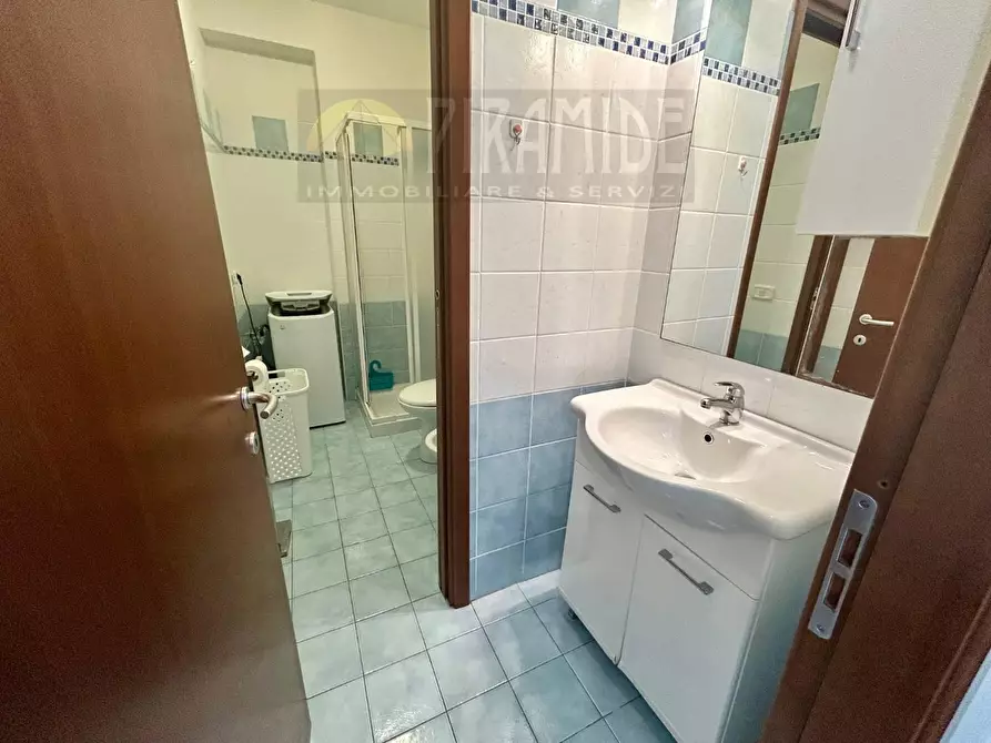 Immagine 9 di Appartamento in vendita  in VIA Firenze a Tortoreto