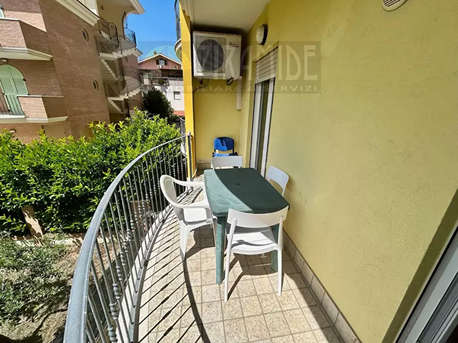 Immagine 15 di Appartamento in vendita  in VIA Firenze a Tortoreto