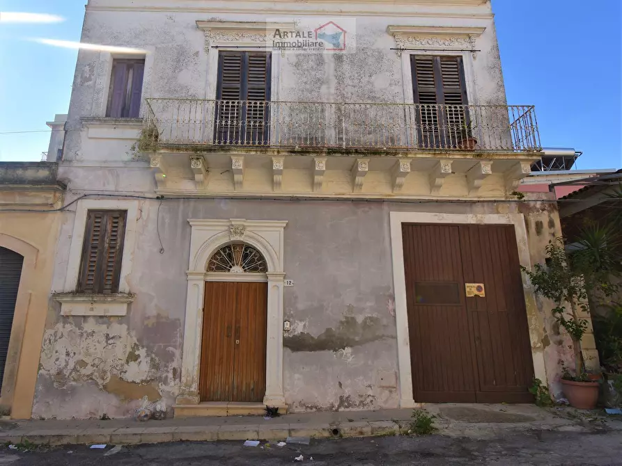 Immagine 1 di Casa indipendente in vendita  in Lo Magro 12 a Avola