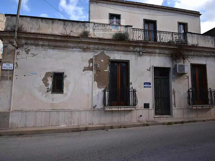 Immagine 1 di Casa indipendente in vendita  in Silvio Pellico 0 a Avola