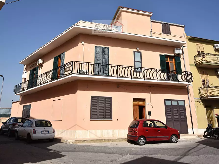 Immagine 1 di Appartamento in vendita  in Regina Margherita 18 a Avola
