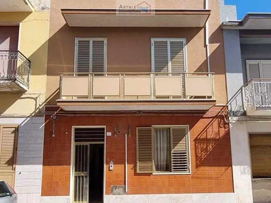 Immagine 1 di Casa indipendente in vendita  in Matteotti 43 a Avola