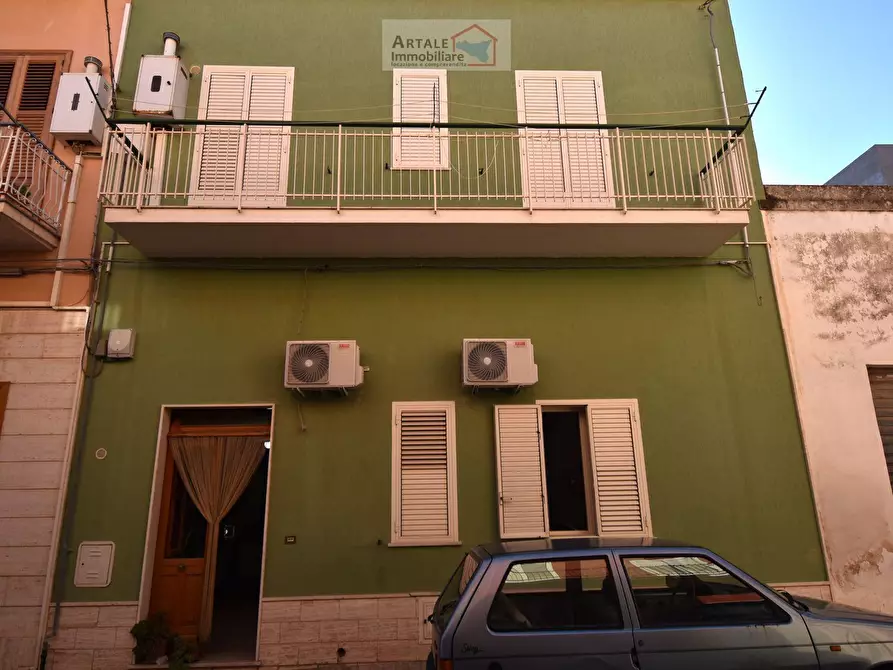 Immagine 1 di Casa indipendente in vendita  in Villafranca 0 a Avola