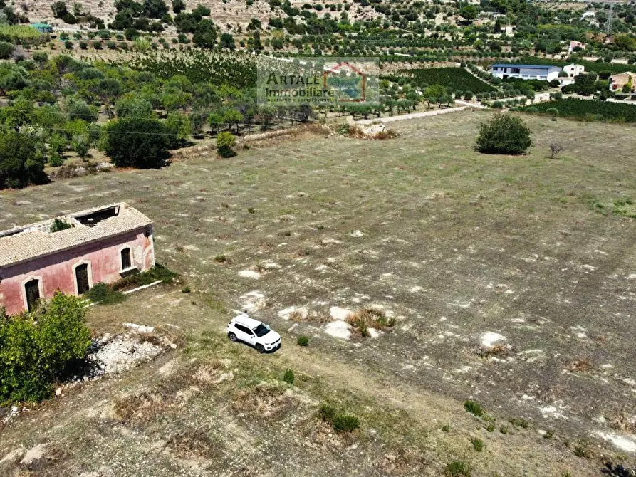 Immagine 1 di Villa in vendita  in bocchini 0 a Avola