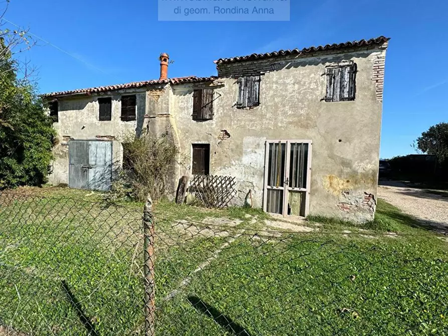 Immagine 1 di Casa indipendente in vendita  in Ronchi 475 a Fratta Polesine