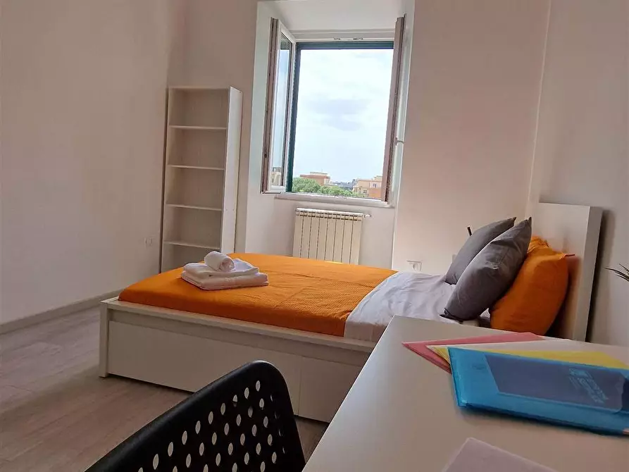 Immagine 7 di Stanza singola in affitto  in Via Ostiense, 343 a Roma