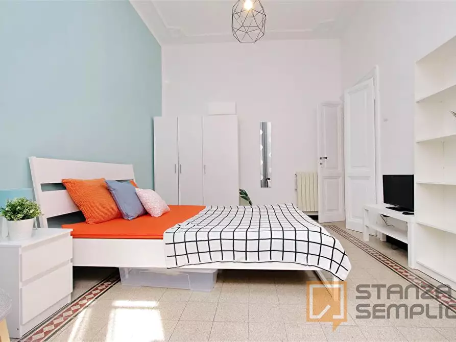 Immagine 4 di Stanza singola in affitto  in Via di Villa Koch 4 a Roma