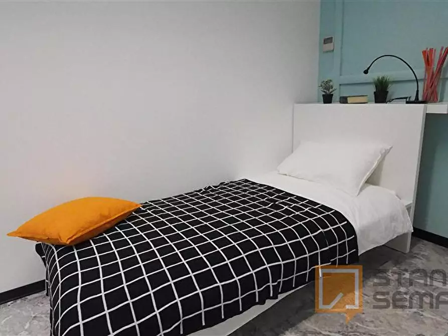 Immagine 2 di Stanza singola in affitto  in Via Nota 3 a Torino