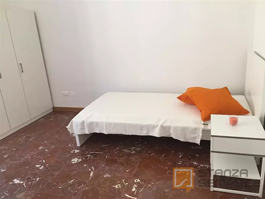 Immagine 1 di Stanza singola in affitto  in VIA DELLA COLONNA 35 a Firenze