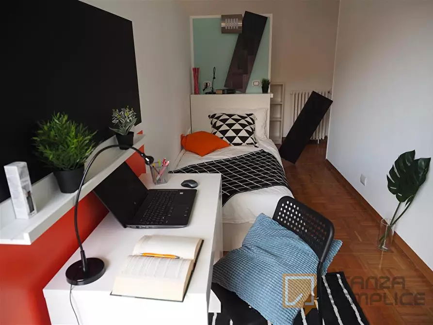 Immagine 1 di Stanza singola in affitto  in Via Gian Domenico Cassini n.64 a Torino