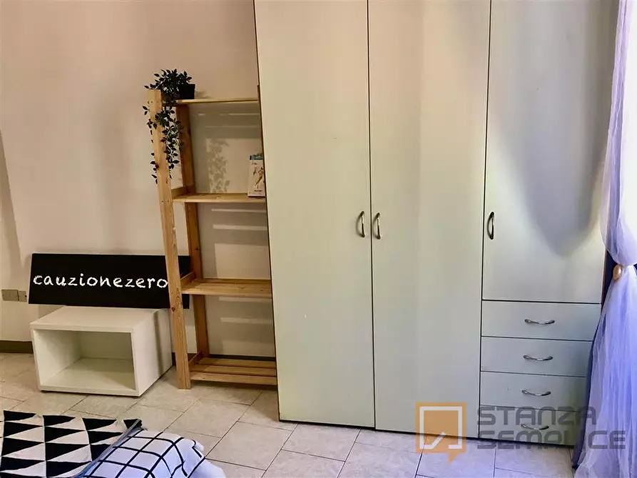 Immagine 5 di Stanza singola in affitto  in Via del Ponte Rosso 13 a Firenze