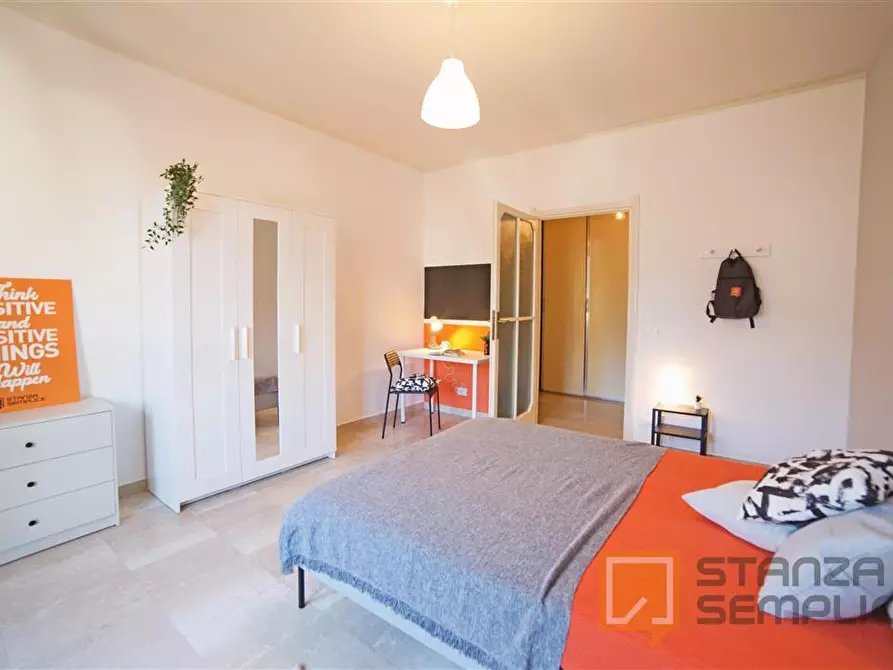 Immagine 2 di Stanza singola in affitto  in Via Salvatore Sassi 10 a Lecco