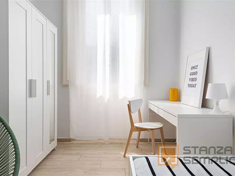 Immagine 2 di Stanza singola in affitto  in Via benedetto Marcello a Firenze