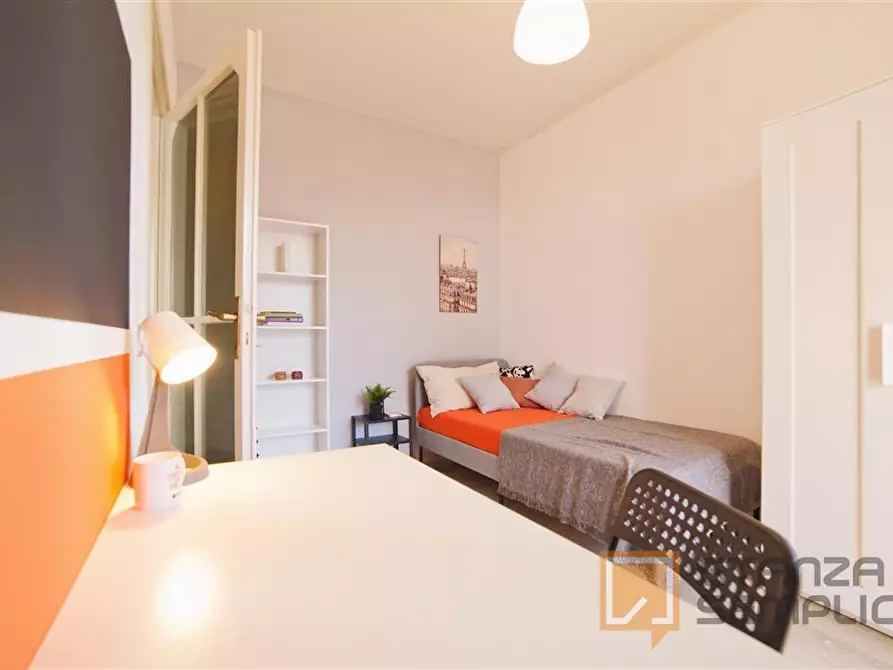 Immagine 2 di Stanza singola in affitto  in Via Salvatore Sassi 10 a Lecco