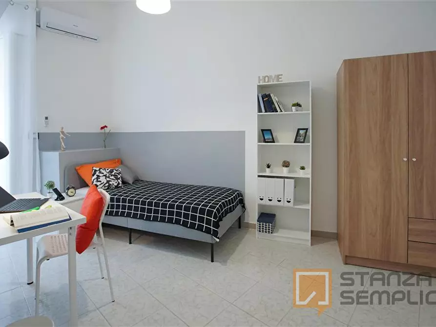 Immagine 5 di Stanza singola in affitto  in Vicolo Noce 27 a Napoli