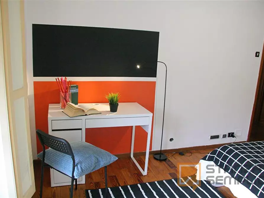 Immagine 2 di Stanza singola in affitto  in Via Beaulard 58 a Torino