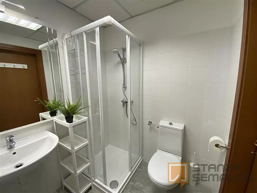 Immagine 17 di Stanza singola in affitto  in VIALE TRENTO 33/2 a Rovereto