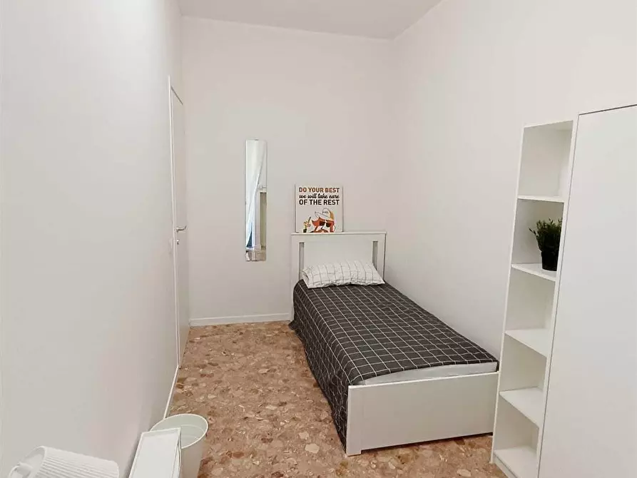 Immagine 1 di Stanza singola in affitto  in via carulli 5 a Bari