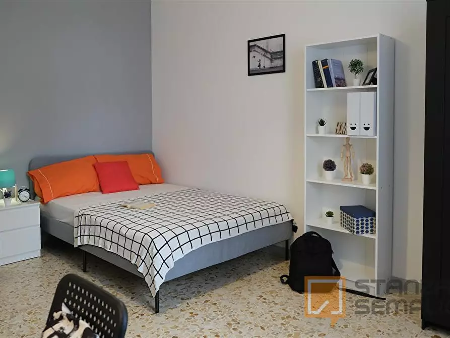 Immagine 3 di Stanza singola in affitto  in Via Terracina n. 381 fab. A - sc. H int. 27 a Napoli