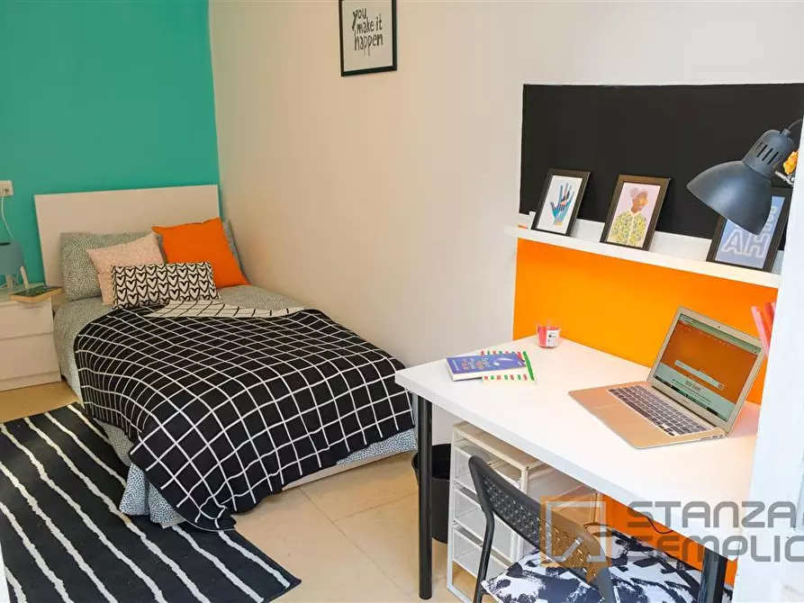 Immagine 4 di Stanza singola in affitto  in Via Francesco Saverio Correra 222 int. 15 a Napoli