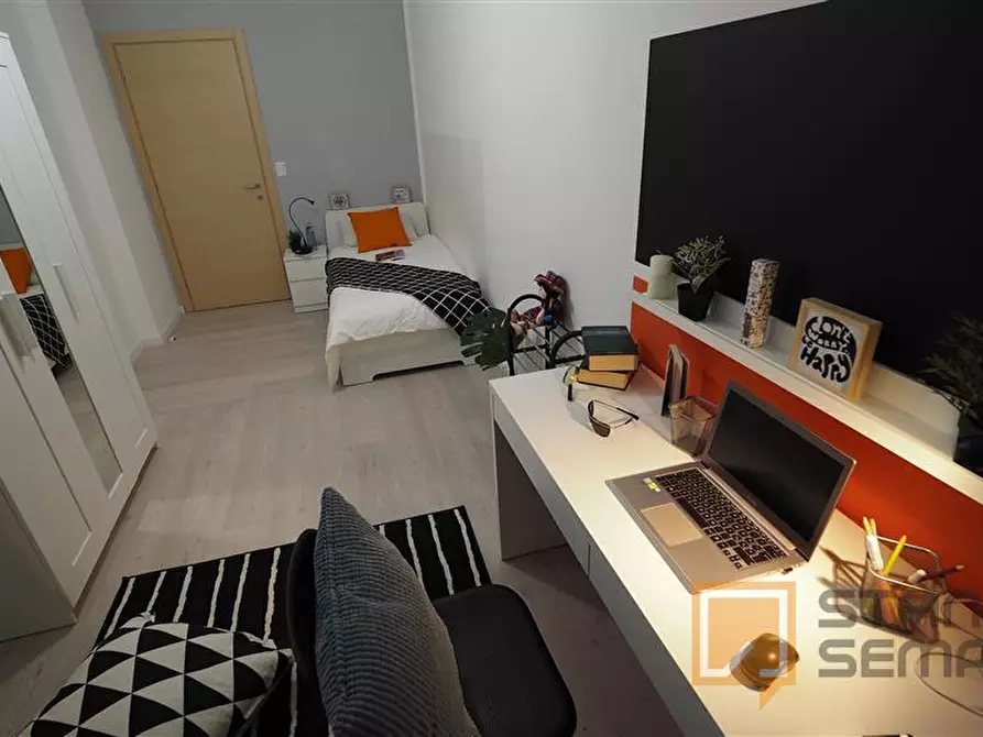 Immagine 4 di Stanza singola in affitto  in Corso Massimo d'Azeglio 60 Scala G a Torino