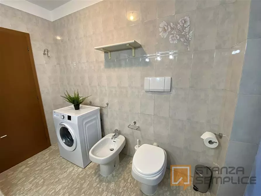 Immagine 22 di Stanza singola in affitto  in VIA STROPERI 23 a Rovereto