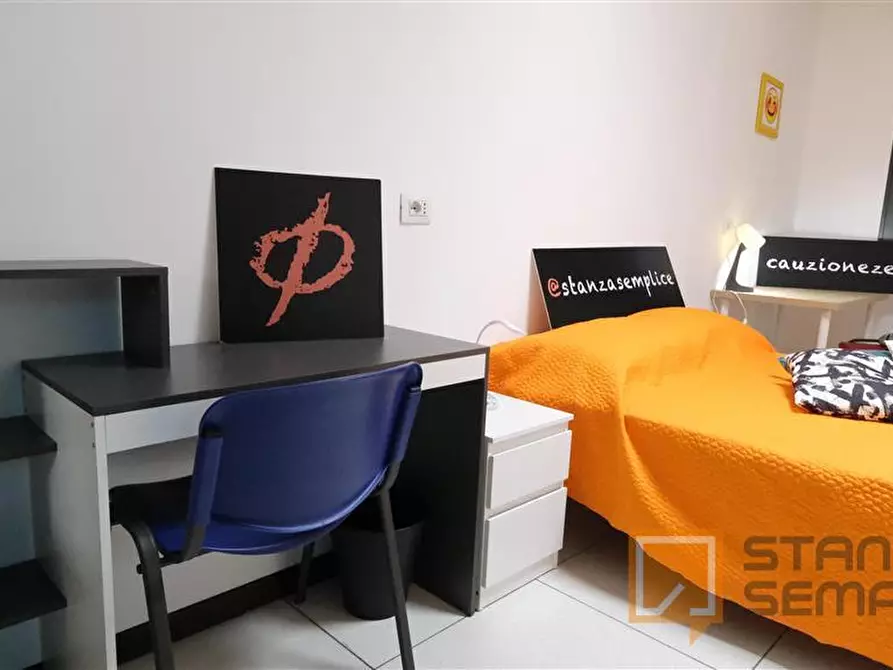 Immagine 5 di Stanza singola in affitto  in Via Michele Coppino SNC - interno piazza 26 (2°P e 3°P) a Sassari