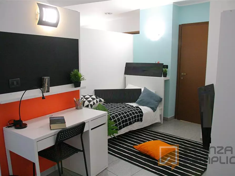 Immagine 1 di Stanza singola in affitto  in Corso Dante 79 a Torino