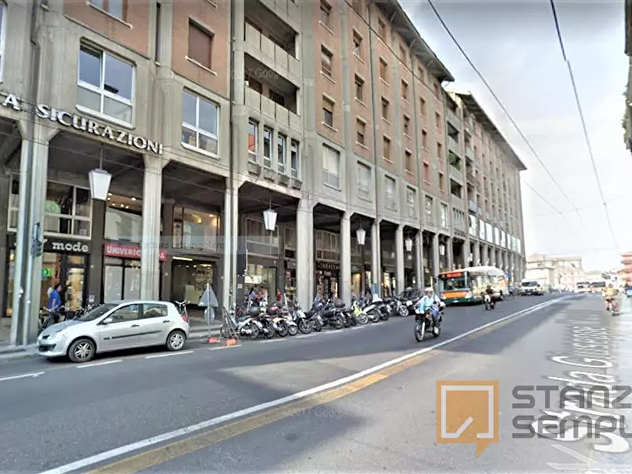 Immagine 6 di Stanza singola in affitto  in STRADA MAZZINI- GAL. POLIDORO a Parma