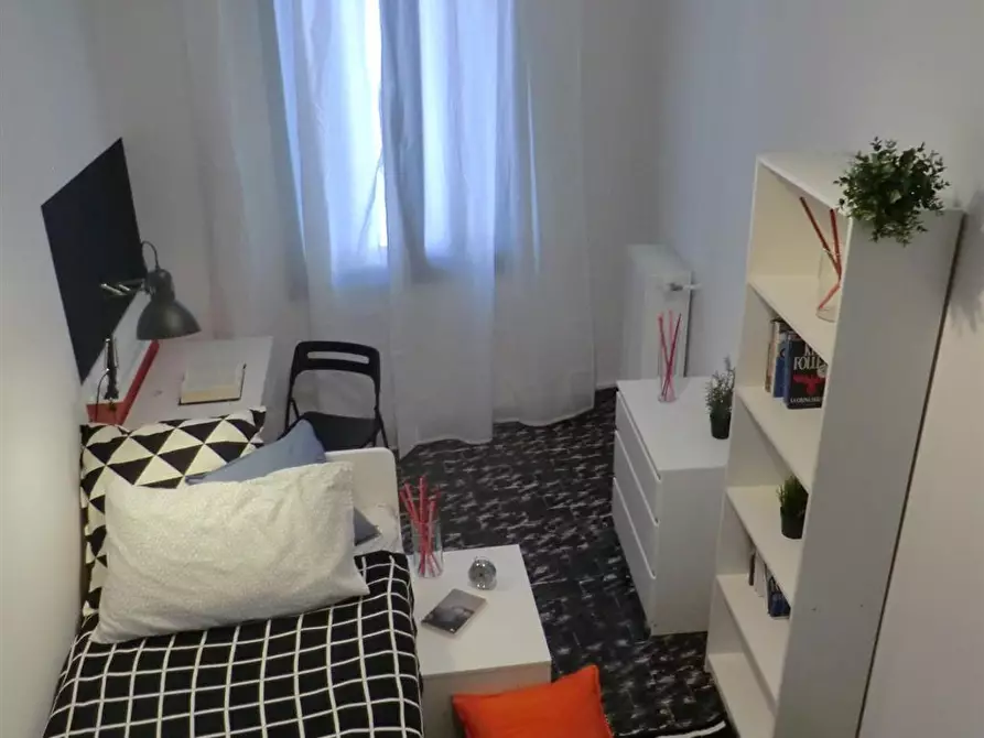 Immagine 2 di Stanza singola in affitto  in Galleria Santa Lucia 1 a Padova