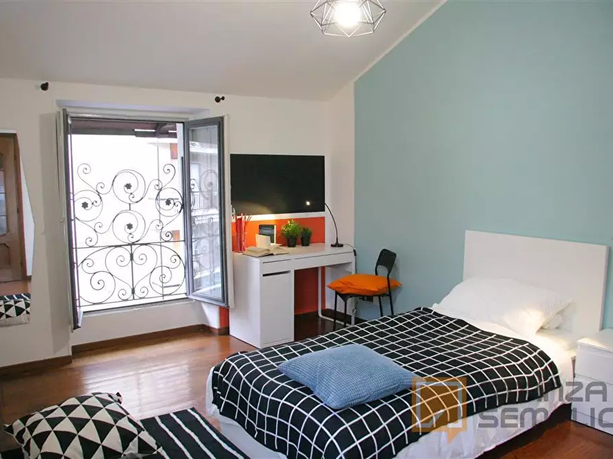 Immagine 1 di Stanza singola in affitto  in Via Beaulard 58 a Torino