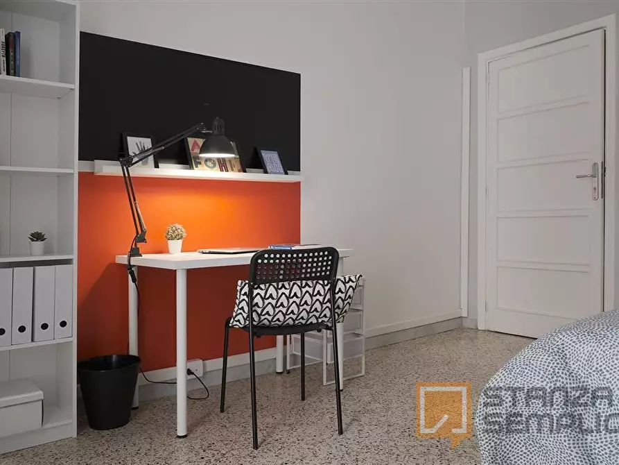 Immagine 3 di Stanza singola in affitto  in Vico Campane a Donnalbina n. 18 a Napoli