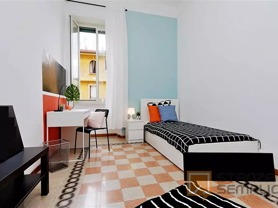Immagine 3 di Stanza singola in affitto  in Via Eleonora D'arborea 38 a Roma